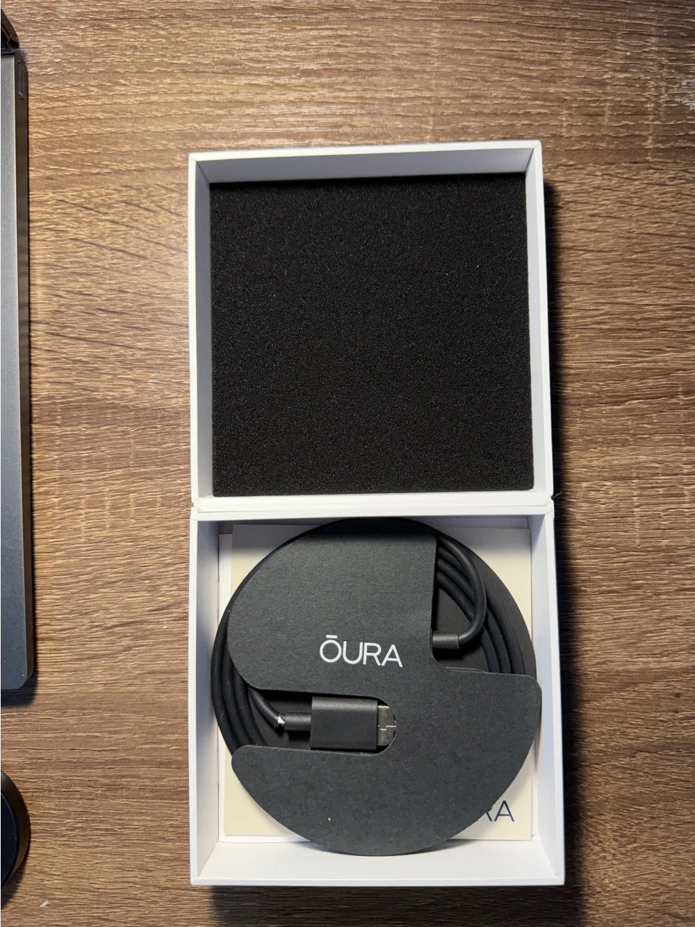 Oura gold ring